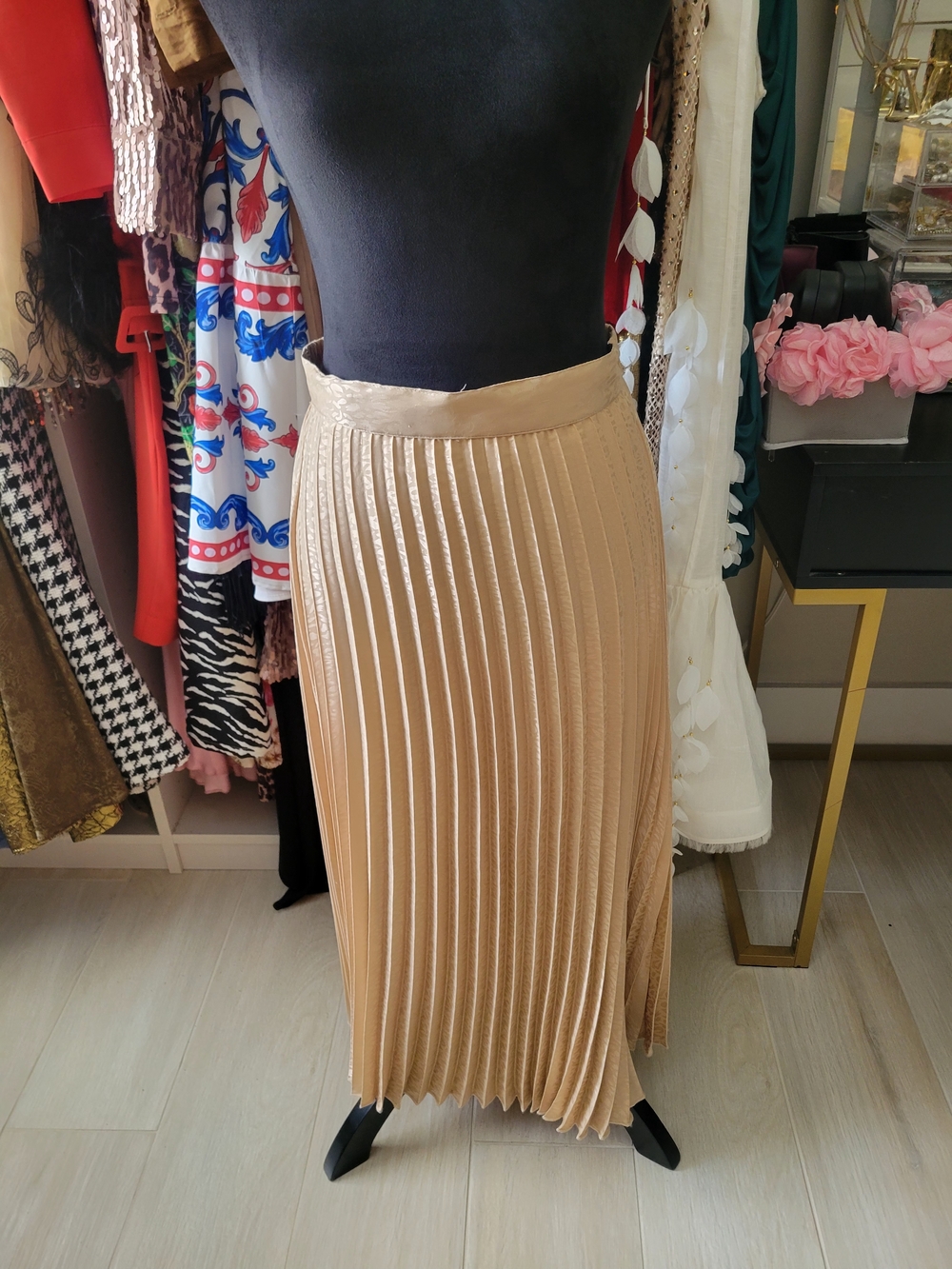 Jasper Pleated Metallic Gold Midi Skirt